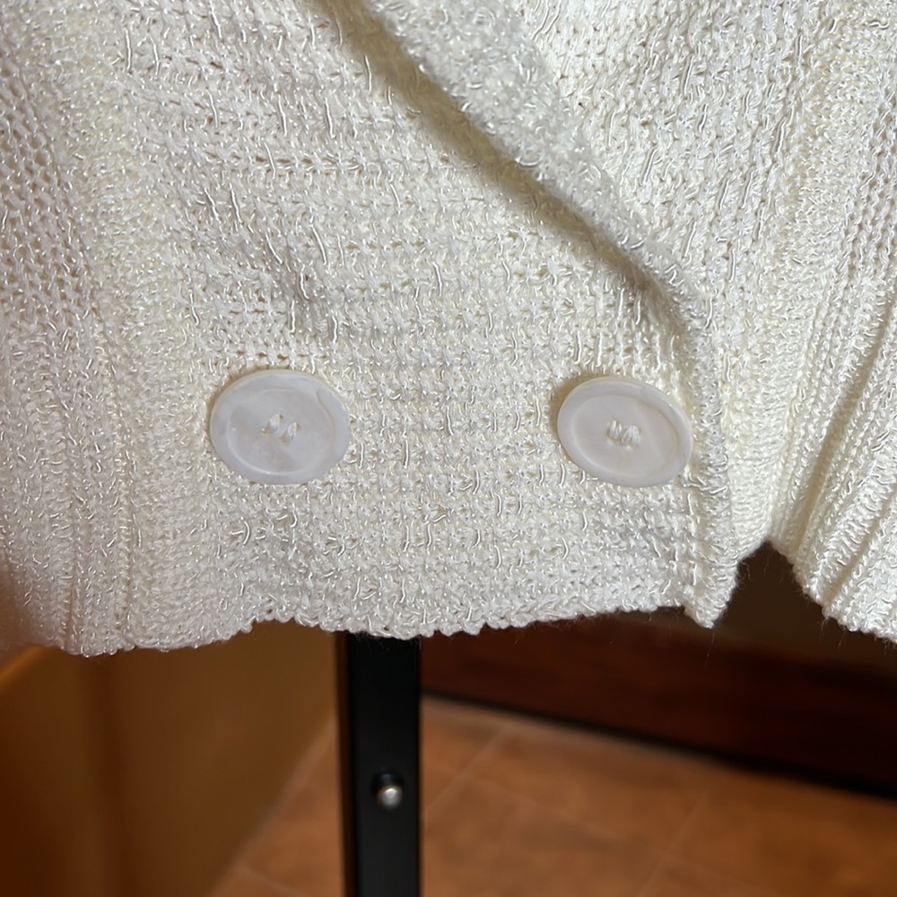 Apriori by Escada Cream Knit Snap Button Cardigan Size 14 Open Weave Cropped - Picture 3 of 10